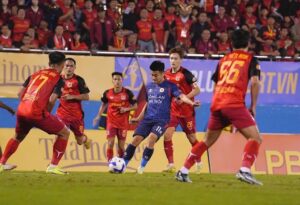 CAHN băng băng về đích: Ngôi vương V-League 2025/26 đang dần mất suspens