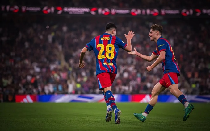 Cái bóng Yamal bắt đầu bất mãn: Tài năng trẻ Barca không còn muốn ‘đứng sau ánh hào quang