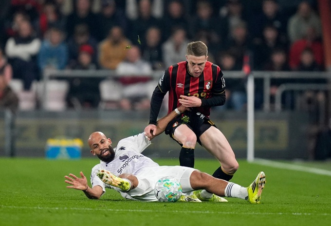 Carrick tự trói MU trong lối mòn: Bảo thủ chiến thuật đang phản tác dụng