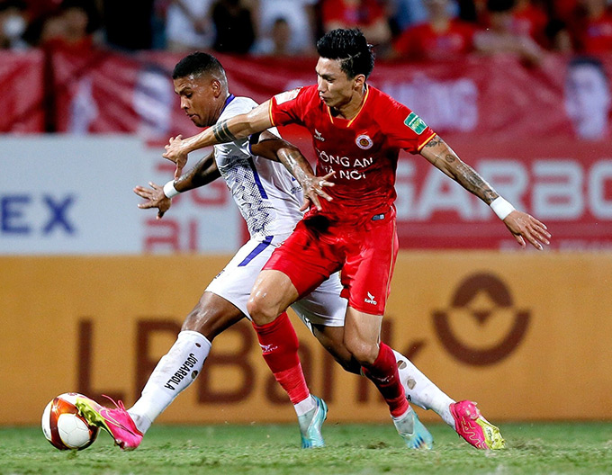 Chưa đủ quân đã phải tính toán: ĐT Việt Nam gặp khó ngay từ ngày tập trung