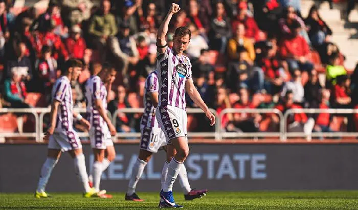 Kèo vàng bóng đá Real Valladolid vs Cadiz, 02h30 ngày 1/4: Chia điểm?