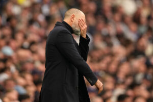 Premier League thành ‘rạp xiếc sa thải’: Khi ghế HLV chỉ còn là trò diễn của sự hoảng loạn