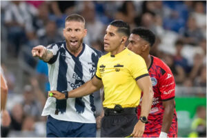 Ramos ở tuổi 40: Tiếp tục chiến đấu, dừng lại hay trở thành ông chủ