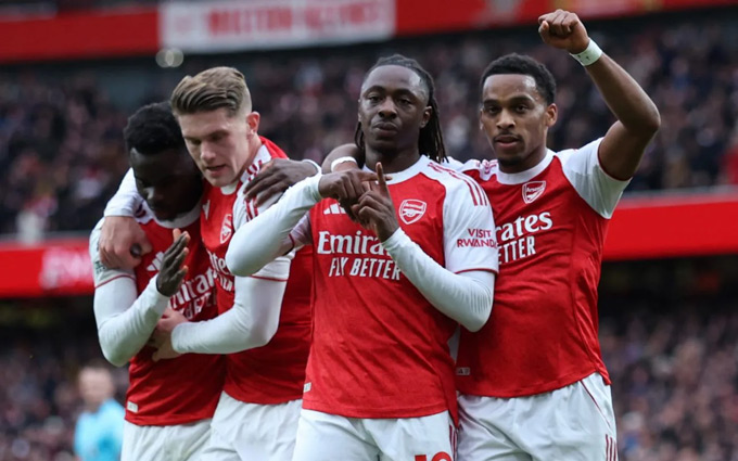 Arteta tuyên chiến: Arsenal không ‘dựng xe bus’ trước Man City