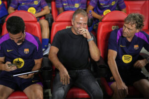 Flick đối mặt bài toán nhân sự và thể lực trước đại chiến Atletico