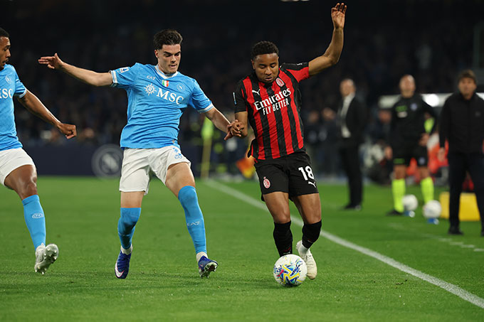 Füllkrug gây thất vọng lớn trong màu áo AC Milan