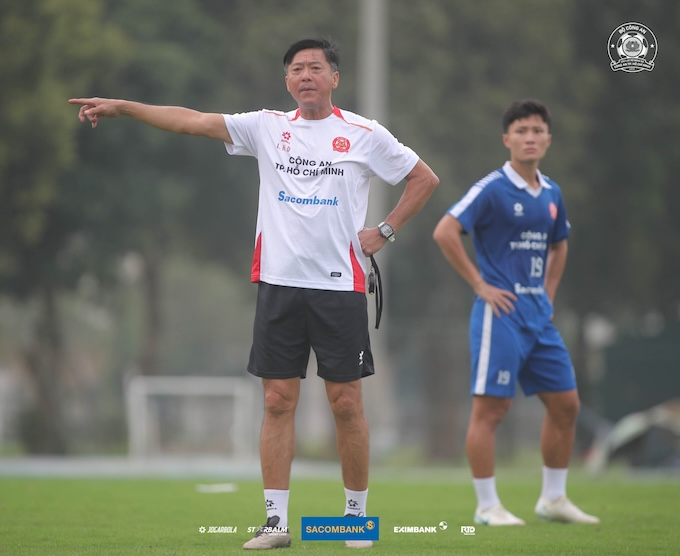 HLV Lê Huỳnh Đức nhận trách nhiệm sau thất bại nặng của CA TP.HCM