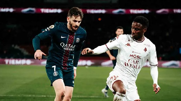 Phân tích kèo bóng đá Metz đối đầu Nantes, 22h15 ngày 5/4: Thách thức chờ đợi