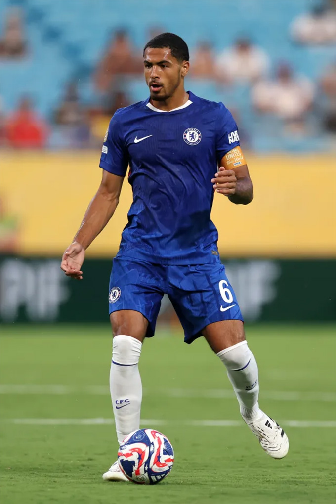 Levi Colwill trở lại: ‘bom xịt’ Chelsea có cơ hội làm lại sau 8 tháng?