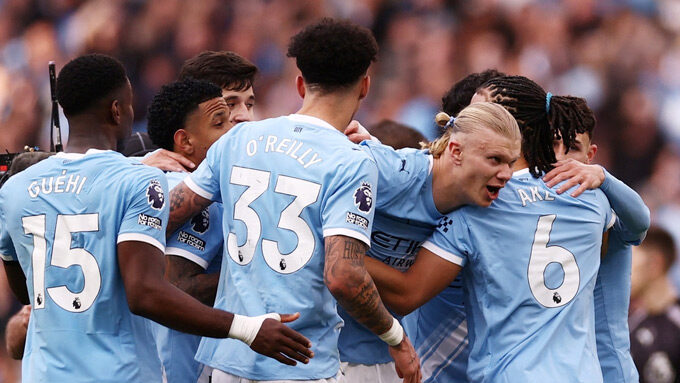 Man City đừng ‘ngủ mơ’: Cuộc đua vô địch vẫn đầy cạm bẫy