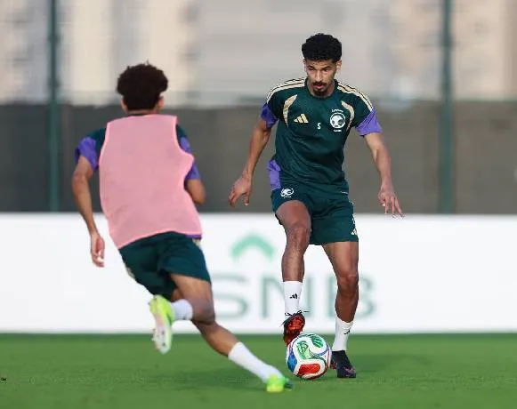 Trận đọ sức Al Zulfi vs Al Anwar lúc 00h35 ngày 3/4: Khách khó thắng