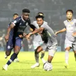 Phân tích kèo trận Arema gặp Persebaya Surabaya, 15h30 ngày 28/4: Dự đoán một cuộc chiến không có người thắng cuộc
