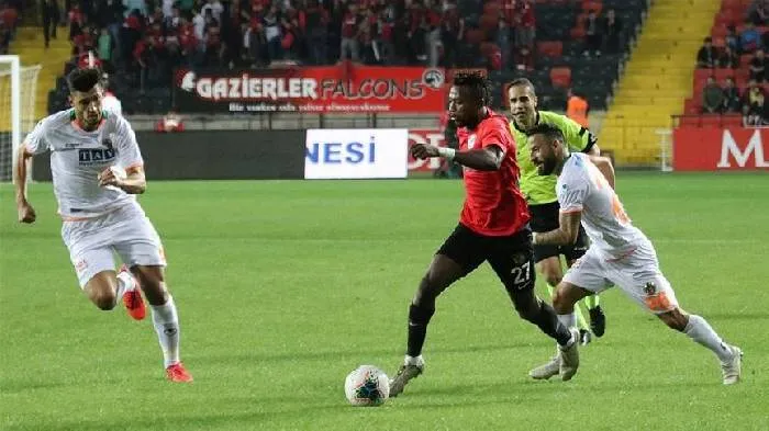 Phân tích và dự đoán trận đấu Gazisehir Gaziantep gặp Alanyaspor, 21h00 ngày 4/4: Khát vọng chiến thắng
