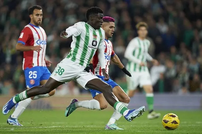 Phân tích và dự đoán kết quả Girona đối đầu Real Betis, 2h30 ngày 22/4: Thử thách không hề đơn giản