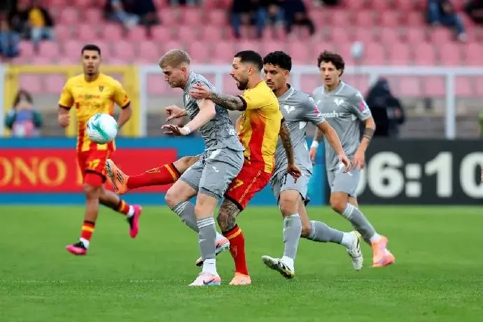 Dự đoán và phân tích kèo trận Hellas Verona tiếp đón Lecce, 1h45 ngày 26/4: Vượt qua đội chủ sân