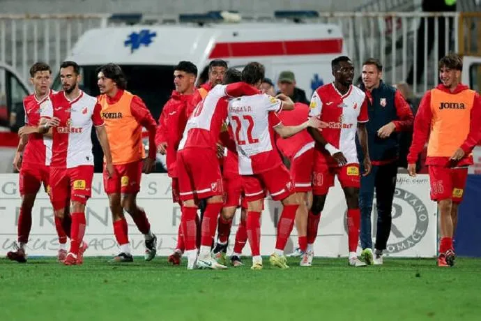 Phân tích và dự đoán kèo Javor đối đầu Napredak, 23h00 ngày 27/4: Cuộc chiến trụ hạng