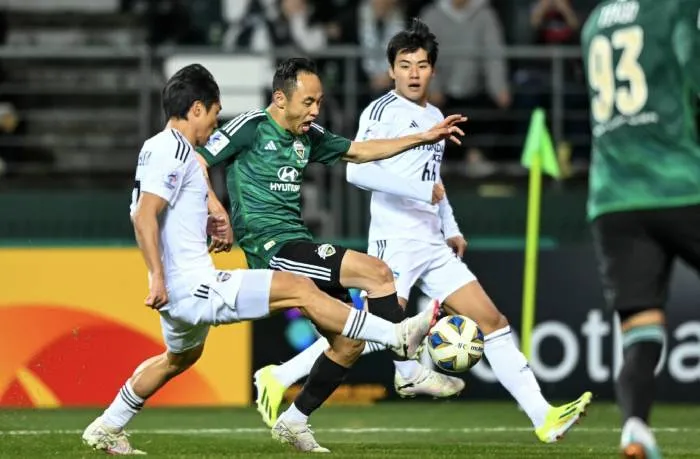 Phân tích và dự đoán tỷ số Jeonbuk Hyundai Motors gặp Ulsan HD, 12h00 ngày 4/4: Lợi thế từ khán giả nhà