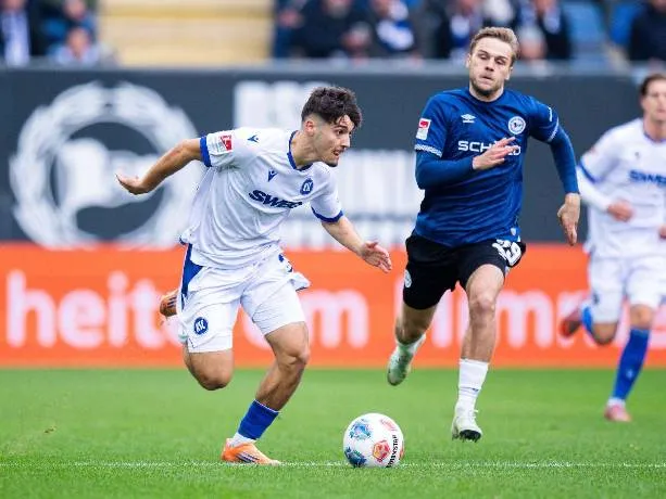 Phân tích và dự đoán tỷ số Karlsruher vs Bielefeld, 23h30 ngày 10/4: Khách có khả năng giành chiến thắng