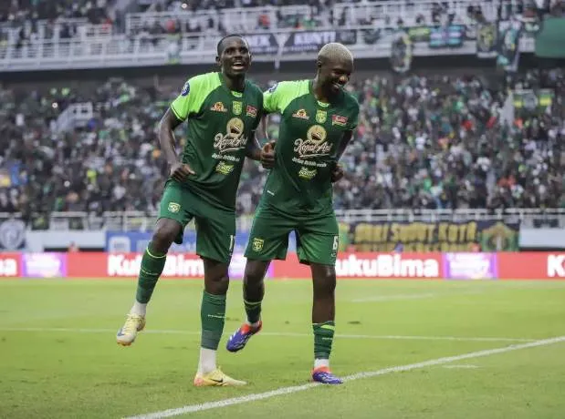 Phân tích và dự đoán kết quả trận Malut United gặp Persebaya Surabaya, 19h00 ngày 23/4: Hướng tới chiến thắng ở lượt về