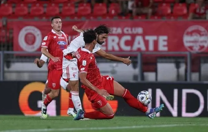 Phân tích và dự đoán kèo trận Mantova gặp AC Monza, 20h00 ngày 1/5: Đội khách cần giành chiến thắng