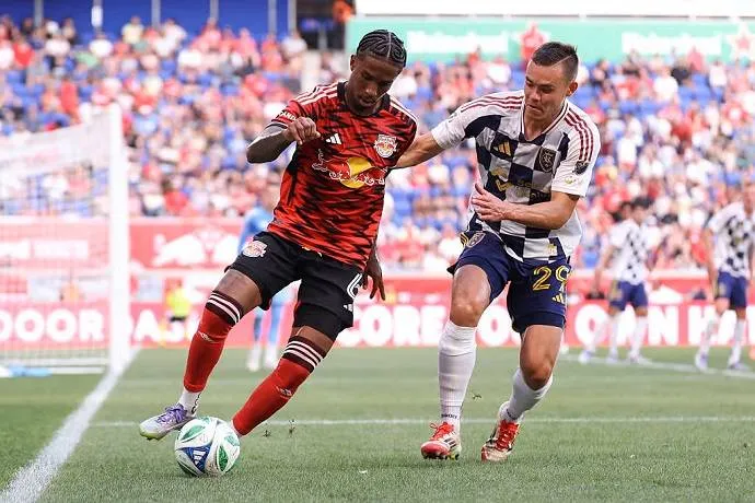 Phân tích và dự đoán kèo trận Montreal đối đầu New York RB, 1h30 ngày 19/4: Thời cơ dành cho đội khách