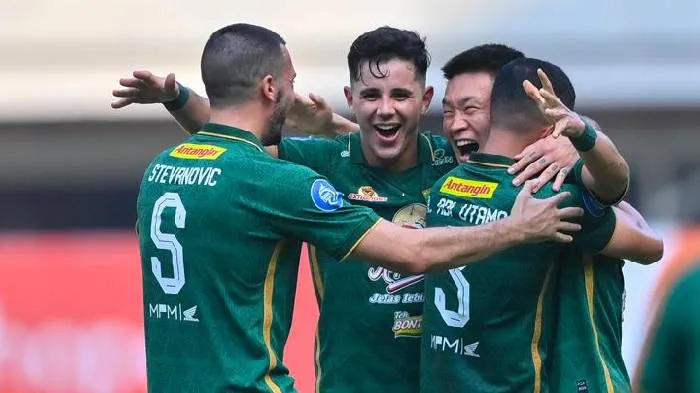 Phân tích và dự đoán tỷ số Persebaya Surabaya vs Persita Tangerang, 19h00 ngày 4/4: Cuộc chiến ngang sức ngang tài