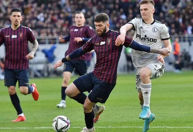 Dự đoán và phân tích kèo Pogon Szczecin đối đầu Legia Warszawa, 22h30 ngày 6/4: Cả hai đều khát khao giành điểm số