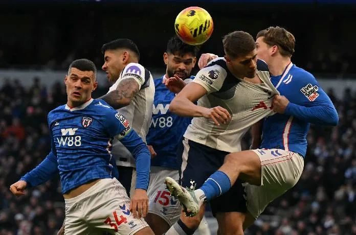 Phân tích kèo trận Sunderland đối đầu Tottenham, 20h00 ngày 12/4: Giải cứu Gà trống