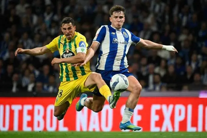 Phân tích và dự đoán kèo Tondela gặp Nacional, 21h30 ngày 25/4: Lời chia tay của những chú chim én