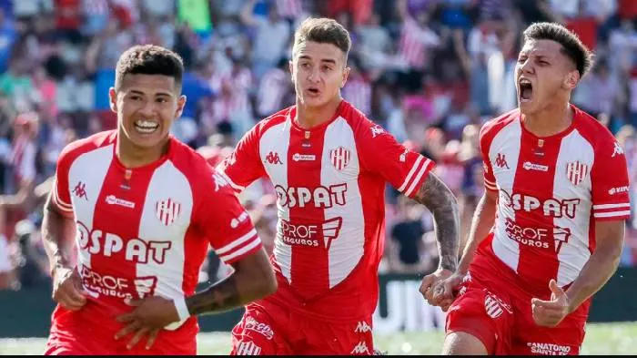 Phân tích và dự đoán trận đấu giữa Union Santa Fe và Newell’s Old Boys, 06h30 ngày 18/4: Niềm tin vào Santa Fe