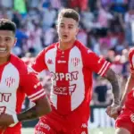 Phân tích kèo trận Velez Sarsfield gặp Union Santa Fe, 04h45 ngày 28/4: Tấn công mạnh mẽ đối đầu hàng thủ kiên cố