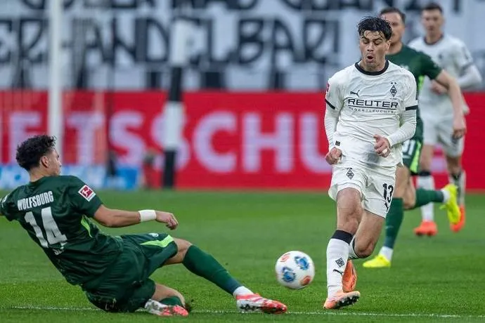 Phân tích trận đấu Wolfsburg gặp Gladbach, 20h30 ngày 25/4: Đội khách liệu có cản bước chủ nhà?