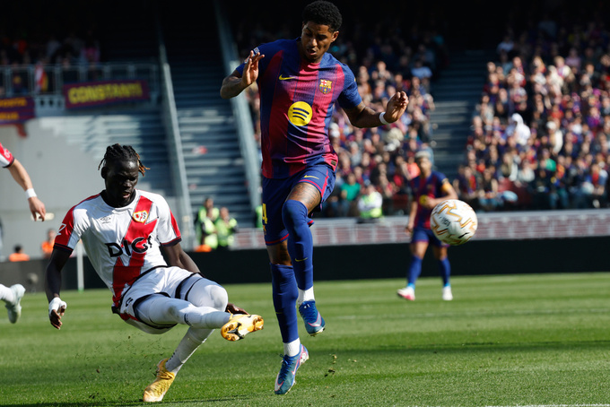 Rashford đối mặt cuộc đua khốc liệt để giành suất đá chính tại Barca