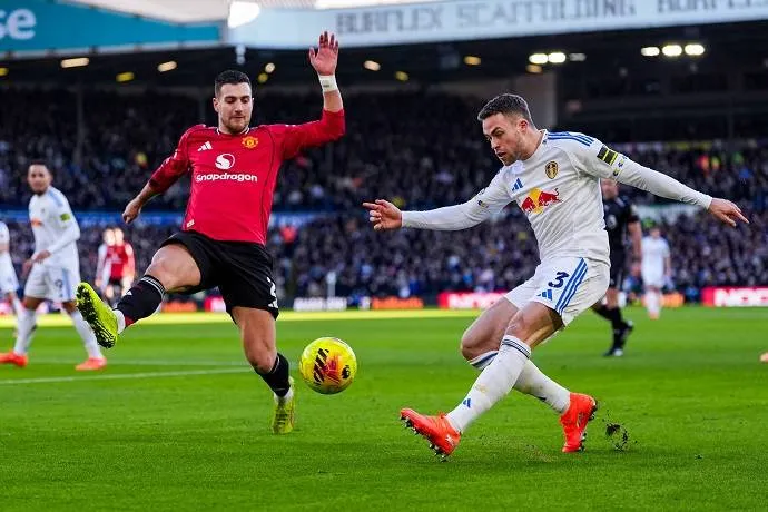 Dự đoán từ siêu máy tính về cuộc đối đầu giữa MU và Leeds, 2h00 ngày 14/4