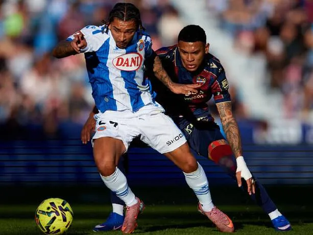 Dự đoán kết quả trận đấu giữa Vallecano và Espanyol, 01h00 ngày 24/4 từ siêu máy tính