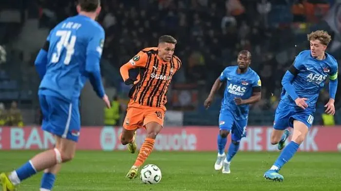 Phân tích kèo phạt góc trận AZ Alkmaar đối đầu Shakhtar Donetsk, 23h45 ngày 16/04