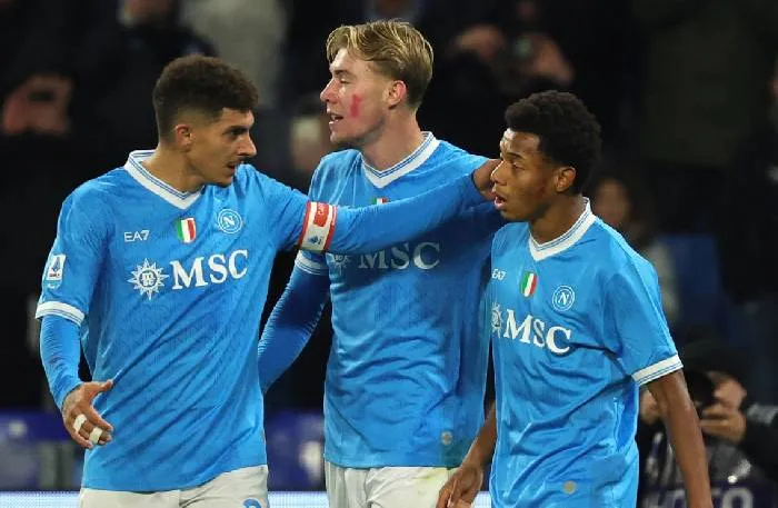 Phân tích kèo góc trận Napoli tiếp AC Milan, 01h45 ngày 07/04