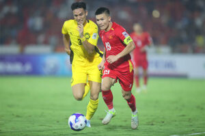 Thắng Malaysia, tuyển Việt Nam trở lại Top 100 FIFA