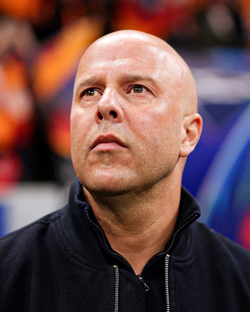 Thủ môn Liverpool nhập viện khẩn cấp: Nỗi lo chấn thương trước đại chiến Everton