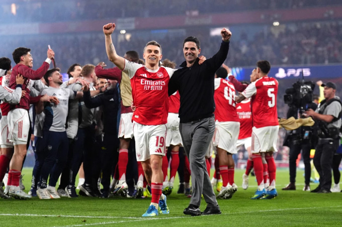 Arsenal FC vs PSG: một đội săn lịch sử, một đội muốn tạo ra triều đại
