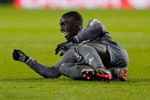Ferland Mendy muốn buông xuôi, Real Madrid CF đang chìm sâu trong khủng hoảng