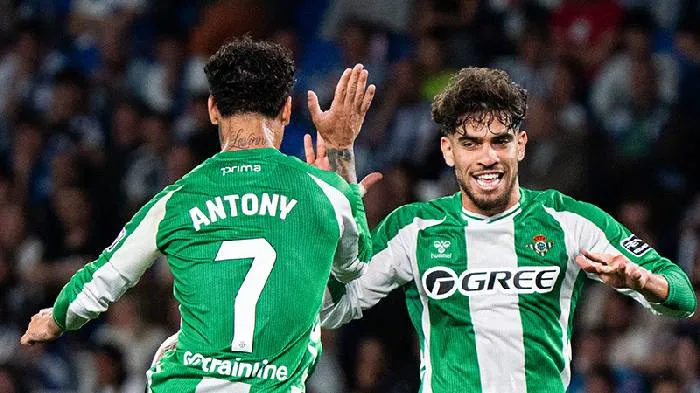 Phân tích kèo trận Real Betis đối đầu Elche, 01h00 ngày 13/5: Bước gần tới mục tiêu