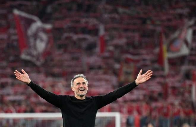 Luis Enrique: PSG hết làm màu rồi