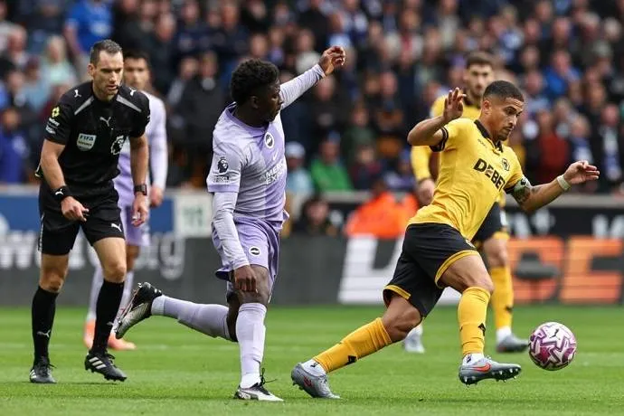 Phân tích và dự đoán trận đấu Brighton gặp Wolves, 21h00 ngày 9/5: Thời cơ để theo đuổi