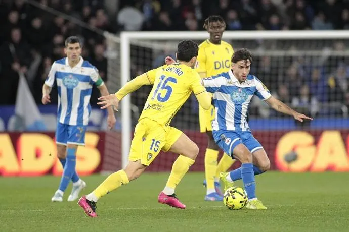 Phân tích và dự đoán kèo trận Cadiz tiếp Deportivo La Coruna, 1h30 ngày 9/5: Cuộc chiến của những đối lập