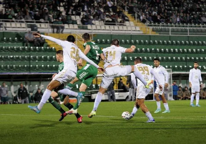 Phân tích và dự đoán tỉ số trận đấu Cruzeiro gặp Chapecoense, 2h00 ngày 25/5: Thử thách cho đội mới lên hạng