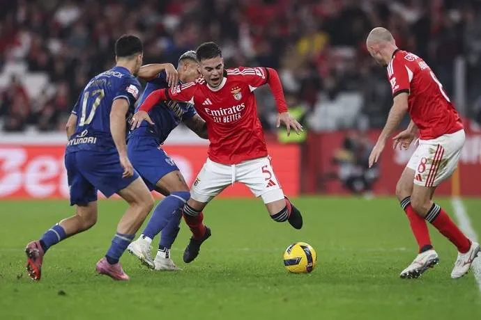 Phân tích và soi kèo Famalicao gặp Benfica, 0h00 ngày 3/5: Tiếp tục chuỗi trận không thua