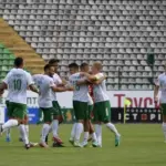 Phân tích và dự đoán trận Kryvbas Kryvyi Rih đối đầu Karpaty Lviv, 17h00 ngày 8/5: Hướng tới chiến thắng ở lượt về