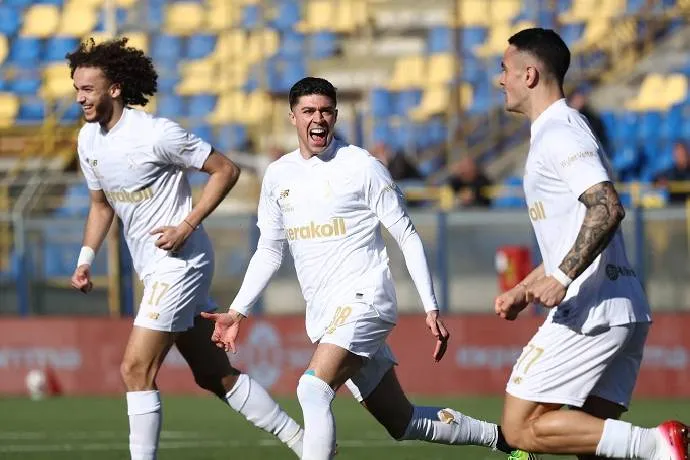 Phân tích và dự đoán kèo trận Modena gặp Juve Stabia, 23h45 ngày 12/5: Kịch tính chờ đón