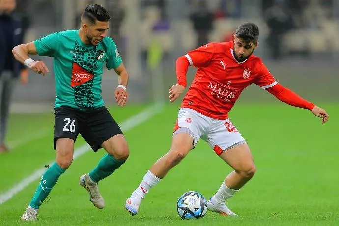 Đánh giá và dự đoán trận đấu giữa Olympique Akbou và Belouizdad, 22h00 ngày 8/5: Cuộc chiến của những ngôi sao